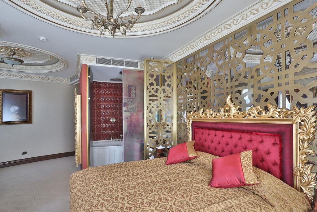 โรงแรมดารู สุลต่าน กาลาตา อิสตันบูล ภายนอก รูปภาพ A bedroom in the hotel